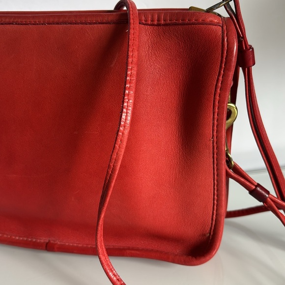 Coach | Vintage Red NYC Glue-In Registration Basic Bag Zippered Clutch #9455 ⚓️s - Picture 6 of 12